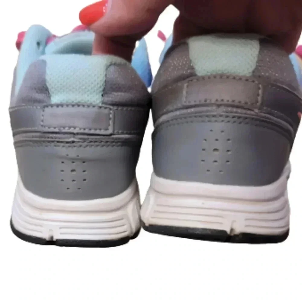 Nike Revolution Women's size 6.5